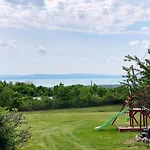 Dorono House Balatonudvari