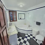 Dorono House Villa *