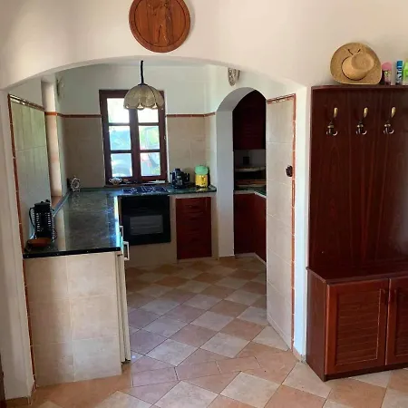 Dorono House * Balatonudvari