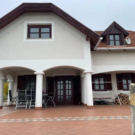 Dorono House Villa