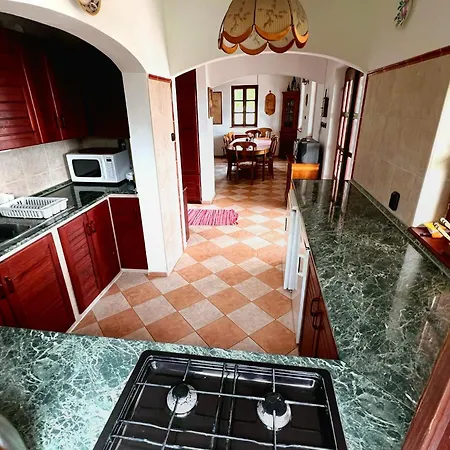 Dorono House