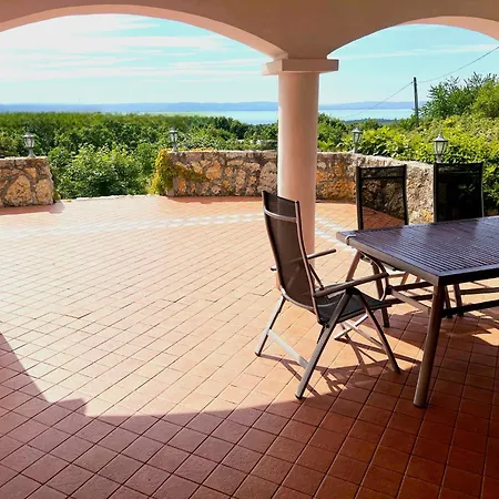 Villa Dorono House