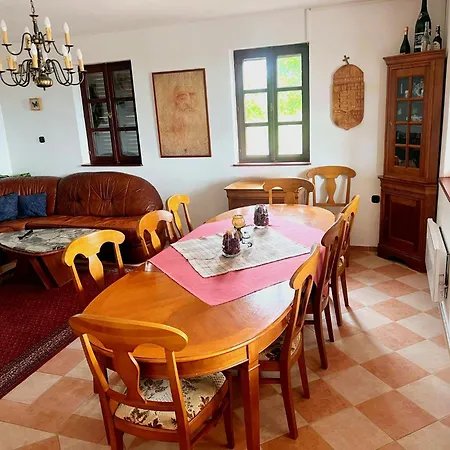 Dorono House Villa *