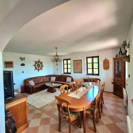 Dorono House *