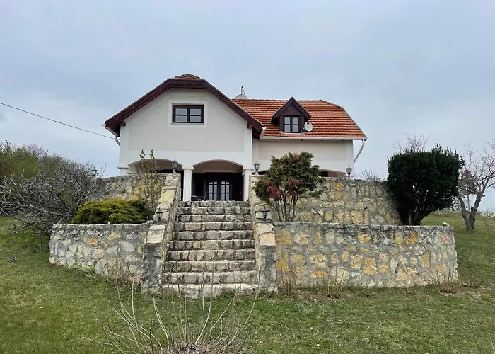 Dorono House Villa *