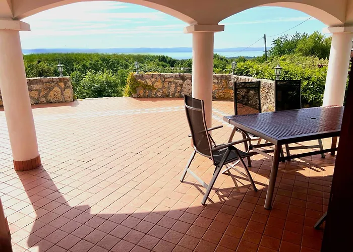 Villa Dorono House