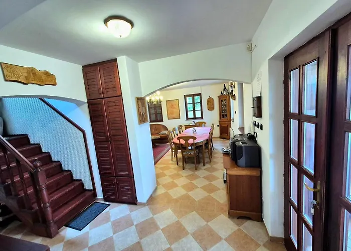 Villa Dorono House